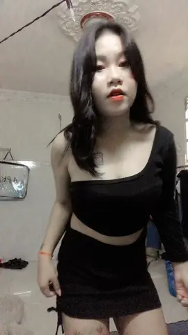 មិនសូវចេះរាំទេ😊🥰🖤