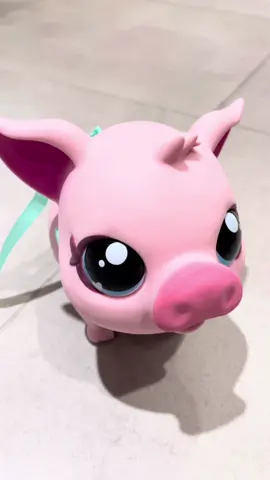 🐽🐷🐽 Ahhh gente, olha que porquinho mais LINDOOO! 😍🐽🐷🐽 #abrindobrinquedos #brinquedos #brinquedo #porco #porcodebrinquedo #lojadebrinquedo #lojadebrinquedos #criança