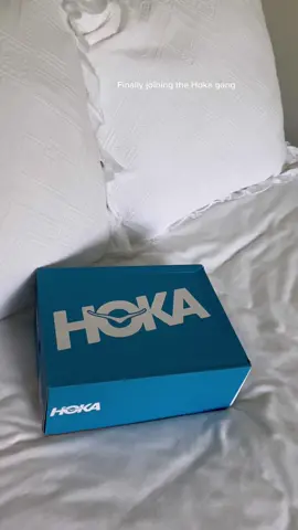 They said theyd be backordered until September but i got them july 5th🫶🏻 #hoka #hokagirls #shoes #newshoes @HOKA