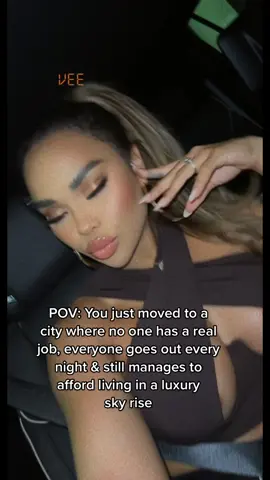 & nobody knows how to drive 🙂 #fyp #houstonwehaveaproblem