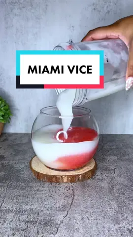 MIAMI VICE 🎉 #fyp #fypシ #miami #frozen #drinks #recipesoftiktok #Recipe #titimepregunto #badbunnypr #Summer #summerdrink