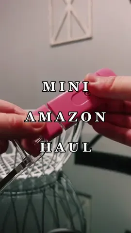 I seriously carry that little book light everywhere now lol #amazon #amazonfinds #amazonreview #BookTok #bookworm #booktoker #booklight #shopping #shoppinghaul #reading #readinglist #fyp