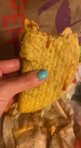 Can you guess all 4 items I ate? I’ll pin the winner! #tacobell #fastfood #mukbang #asmr #mukbangasmr #tacobellmukbang #tacobellorder #tacobellasmr #Foodie #talkintasty