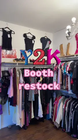 Just did a huge #y2k restock at Sellwood Union today! Def make sure to stop by🥰 #portlandoregon #pdx #vintagefashion #secondhandfashion