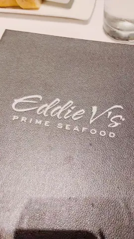 Eddie V’s in Fort Lauderdale is a MUST 👍🏽 #Foodie #foodtiktok #fortlauderdalefoodies #miaminightlife #tagafriend #fortlauderdale #seafood