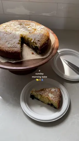 blueberry lemon curd cake 🍋🫐#sundayroutine #easybake #recipes #summerrecipes #njshore #cakedecorating #baketok #FoodTok #winetok