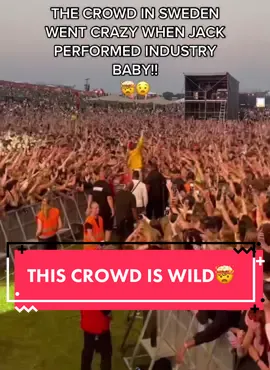 Sweden knows how to BRING. THE. HEAT❤️‍🔥 [🎥: @Julesss] #jackharlow #sweden #crowdgoingcrazy #concert