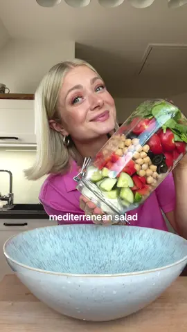 found the perfect way to MEAL PREP OUR SALADS 🌈 #mealprep #healthyrecipes #healthylunch