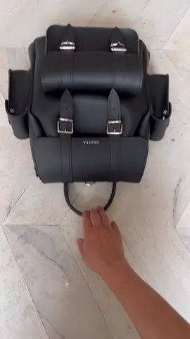 🎒 🖤 #unboxing Grafea #bag #black #fashion #backpack