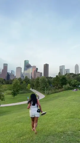 on repeat for days #aritzia #thingstodoinhouston