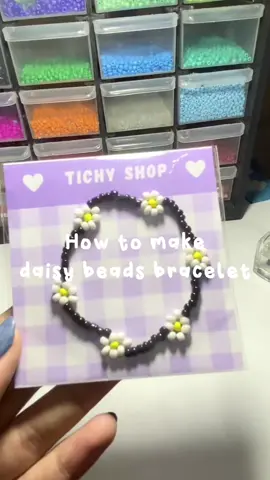 Karena banyak yang nanya video buat gelangnya jdi aku buatin ya^^ #smallbusinesscheck#fyp#smallbiz#SmallBusiness#fypシ#fypage#xyzbca#beads#bracelet