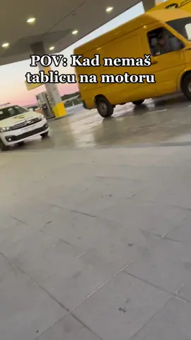 Ono kad nemaš tablicu na motoru🚀 #fyp #foryou #balkan #hrvatska #srbija #viral #bosna #trend #pag #otokpag #novalja #zrce #motori