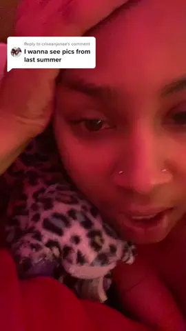 Replying to @criseanjanae  #greenscreen still cute tho 😔 #fyp
