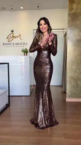 Vestidos de festa mais perfeitos da vida 😍.         #tiktok #foryou #tiktokvirall #vestidosdefiesta