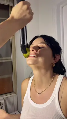one less lonely pickle #justinbieber #picklegirl #pickles #popmusic #nyc #music #humor #girls #holeonmain #musicproducer #livemusic #ifyousawthisnoyoudidnt