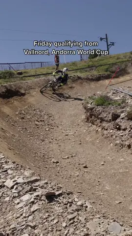 To the mods…this is a professional mountain bike race in Vallnord, Andorra. We’ll ask everyone not to attempt if you promise to stop pulling down every MTB video at 10k views. Kthnxby #donotattempt #dh #mtb