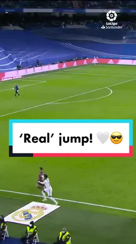 😎🚀🤍 ‘Real’ jump, @Vinicius junior! #ViniJr #RealMadrid #Jump #LaLigaSantander #LaLiga #DeportesEnTikTok #TikTokFootballAcademy