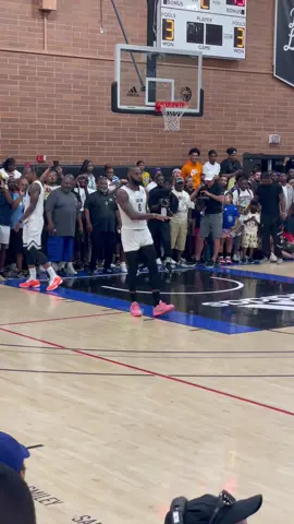 Every hooper should have as much fun as Bron does on the court 😂🙌 #basketball #lebronjames #drewleague