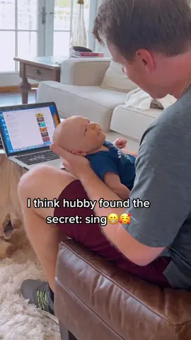 Wait for the end to see if he liked it☺️ #singing #dadsoftiktok #singingcover #parents #singingdentist #momlife