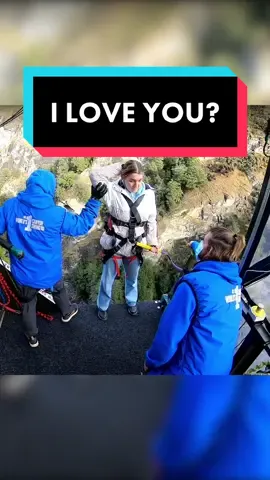 Hope the missus don’t see that one 👀 🤫 #spartakick #viraltiktok #canyonswing #funnytiktok #cliffjumping #notreadyforthis