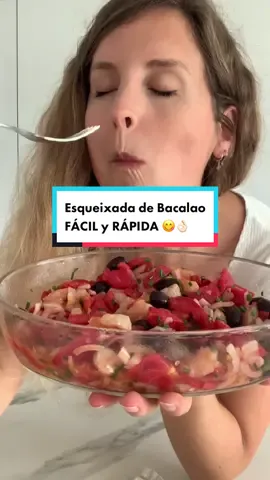 ❓Sabes de donde es típico la esqueixada de bacalao❓#esqueixada #recetatradicional #ensaladadebacalao #ensaladasdeverano #recetasdeverano #ensaladasdeliciosas #CocinaEnTikTok #recetassanas #recetasveraniegas #recetasketo #bajoencarbohidratos