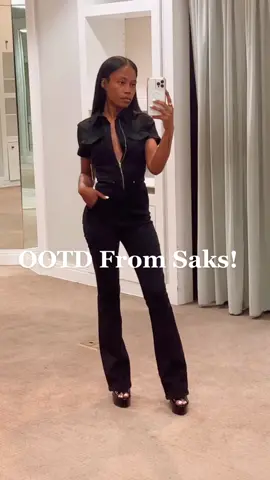 How insane does this @Good American jumpsuit look on me with these @SAINT LAURENT platforms?! The jumpsuit is priced at $180 and the quality is amazinggggg? Yall tag Good American and tell them send me everythinggggg! #SplashSummerVibe #fyp #viral #ShowUrGrillSkillz #blackgirlluxury #OOTD #saksstylist #fashiontiktok #saks #goodamerican #ysl