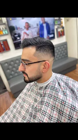 #londonbarbers💈 #barbershops #fyp #fadez #afro #goodvibesonly #beardtrim #skinfade #waelbarbers #kurds #kurdishbarber #middleeastern #shinee