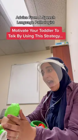 #speechlanguagetherapy #speechtherapy #speechtherapykid #speechdelayedtoddler #bilingualspeechtherapist #speechdelayed #earlyinterventionslp #slp #toddlerspeechtips #articulationtherapy #speechdelay #earlyinterventionspeech #speechdelay #slpsoftiktok #toddlerlanguagedevelopment #languagedevelopmentinyoungchildren