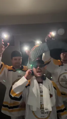 When the guys get back together to play 🏒