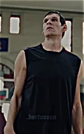 Boban 🥶 #bobanmarjanovic #hustle #traeyoung #adamsandler #basketball #nbaedits #basketballedits #basquete #edit #fy #fyp