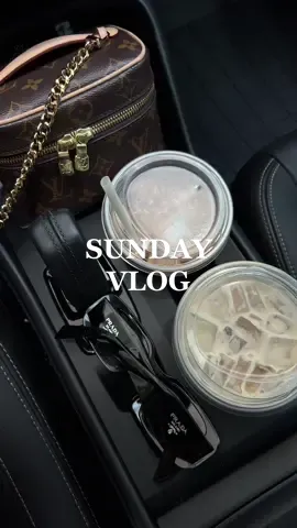 That look from Miranda Presley at the end tho #devilwearsprada #starbucksrun #dayinmylife #minivlog #sunday #pilates #sundayvlog #atlanta