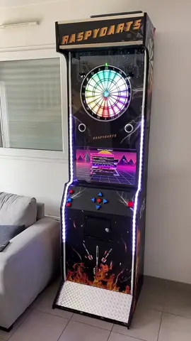 #collage avec @damidam66 il y a un game sur les fléchettes 😂🔥🔥 #darts #raspberry #flechettes #arcade