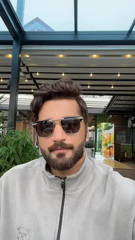 Hola 😎
