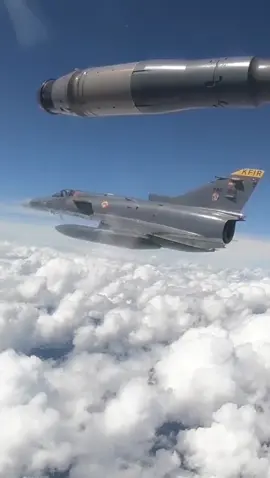 Ad Astra = Así se va a las estrellas#FuerzaAéreaColombiana #AdAstra🚀 #viral #fyyyyyyyyyyyyyyyy #fypage #fypシ #foryou #Military #aeronave  #fuerzaaereadecolombia #FuerzaAérea #MiFuerzaAérea🇨🇴 #Airforce #Aviation #TikTok #Trend #EnModoPatrio #desfilemilitar #LaVictoriaesdeTodos #revistaaérea #aviación #fyppppppppppppppppppppppp #Colombia #kfir #supertucano #tucano  #texan #ranger #bell206