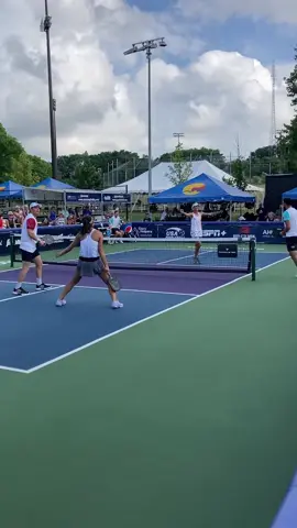 Tag your friend who always has epic winning reactions 😅 #pickleball #pickletok #pickle #pickleballtok #epiccelebration #ernie @simonepjardim