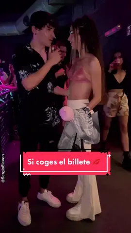 Si coges el billete te lo quedas si no 💋 IG: SergioEleven ♥️ #kissorslap #Besoocachetada #Ligar