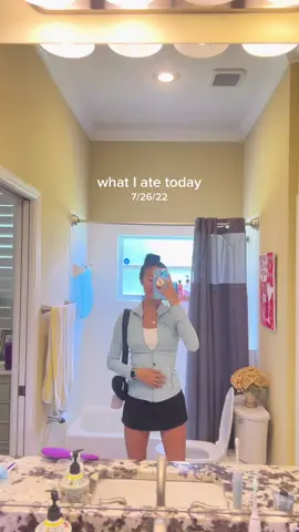 filming these types of vids are so fun🍽😫 #Foodie #FoodTok #whatieayinaday #aestheticfood #breaky #recipeideas #dinnerwithme #mealsoftheday #yummy #whatiate #mukbang #FoodLover #healthyeats #healthy #wellness #Lifestyle #productive #mealprep #mealprepideas #greeksalad #tofu #phonoodles