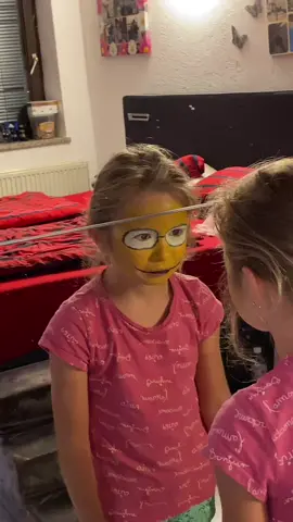Wie schnell sich ihr Gesicht ändert😂îñstà-itsofficialmarco in meiner storieee wurde sie sauer auf mich!😳😂