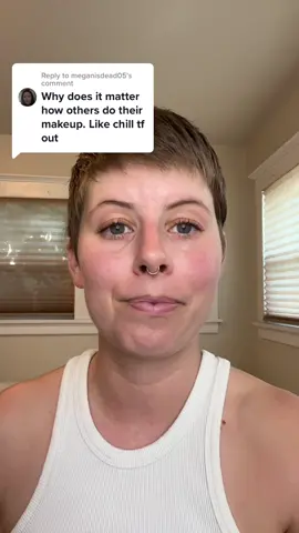 Replying to @meganisdead05 I’m here to help the ppl that need it ✌️#makeuptutorial #celebritymakeupartist #makeuptip