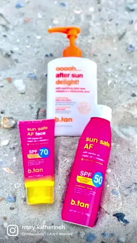 Using my favorite sunscreen from @btan.rocks 🧴☀️👙 #btanresults #btan #beach #beachday #coast #beachlife #summerdays #summergirl #btansunscreen #girlyaesthetic #summerfun #bikinigirl #colorfulbikini
