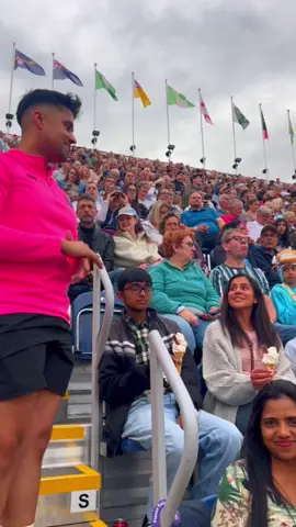 This place was so packed out, getting this family something made my day 😭❤️ #fyp #foryou #prank #funny #interview #giveback #wholesome #b2022 #openingceremony #birmingham2022 #commonwealthgames #mohibsheraz