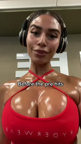 Hi 👋🏽 #fitgirls #fyp #foryourpage #FitTok #GymTok #Fitness #bodybuilding #bodybuilder #fitnessmodel #workoutroutine #gymhumor #gymcomedy #fit #gym #fitgirl