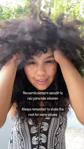 Hoy fue día de lavado #rizosdefinidos #curlyhair #hairvideos #volumen