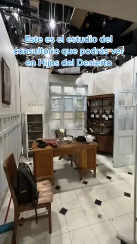 En este lugar pasarán muchas cosas 👀 este es el consultorio de Hijos del Desierto, ambientado en los años 30 😍