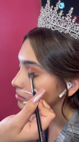 Quinceañera  photo shoot makeup #quincemakeup #beforeandafter #makeuptransformation #fyp #mcallenmakeupartist