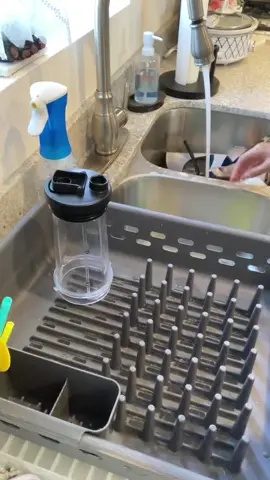 Morning Dishes #cleanwithme #cleaning #CleanTok #morningdishes #morningcleanwithme #cleaningmotivation