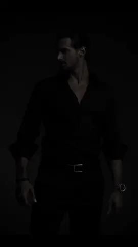 𝙼𝚊𝚏𝚒𝚊 𝙼𝚊𝚗 𝚙𝚝 𝟺𝟸⌚️💵#youareaesthetic #fyp #aesthetic #foryou #mafia #massimo #365days #theojames #trend #dark #mafiaboss #black #suit #chrishemsworth #watch