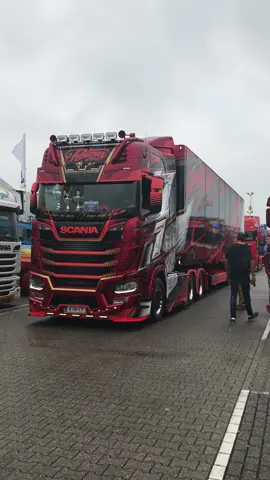 #yellowlight #truckspotter #truckstar #truckstarfestival @JM Truckspot @OHØJ😘
