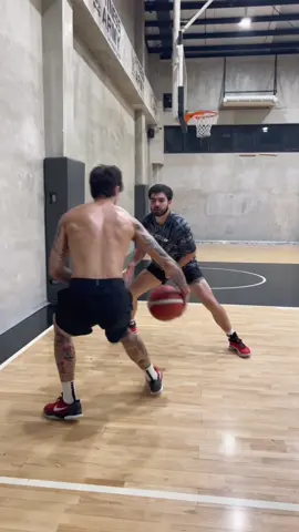 Kobe Paras with the stepback 🎒 #PBAGameTayoDito #TiktokSportsPh #TrueFocus #TrueFocusEffect #RealTrainingRealResults #BasketballPh #JoloTamayo #KobeParas #Basketball