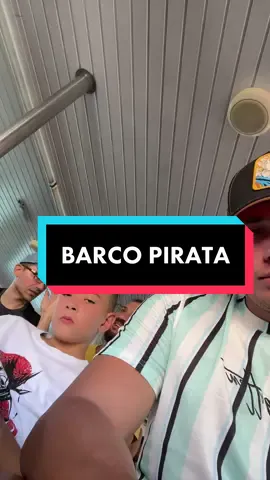 Barco maldito 😡 #tozeo #tozeoiwnl #sebakira #barco #navegar #playa #isla #turismo #turista